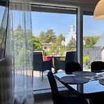 Atrium Mit Panoramaterrasse Und Tiefgarage