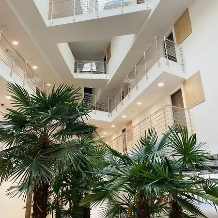 Apartman Atrium - New&modern *