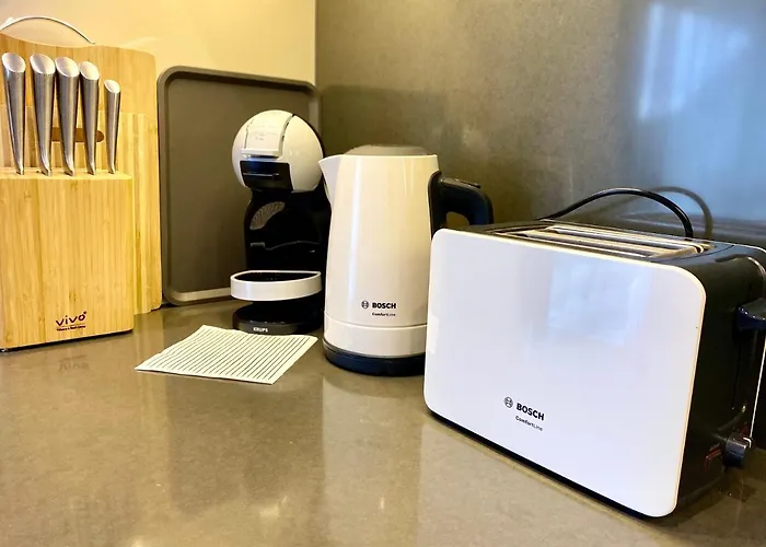 Atrium Mit Panoramaterrasse Und Tiefgarage *