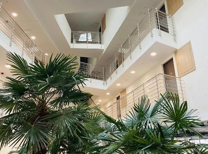 アパート Atrium Mit Panoramaterrasse Und Tiefgarage *